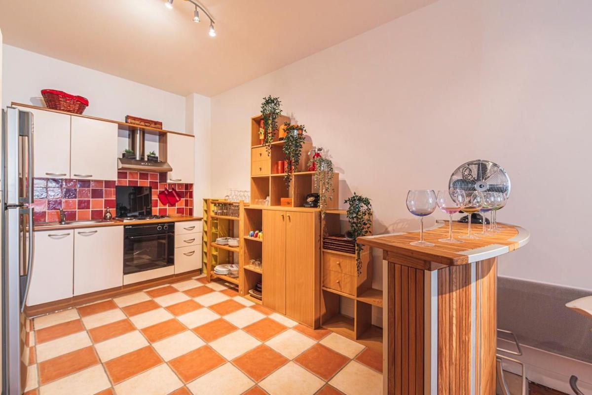 Bar A Bulles - Ancien Comptoir Transforme Villa Reims Ngoại thất bức ảnh